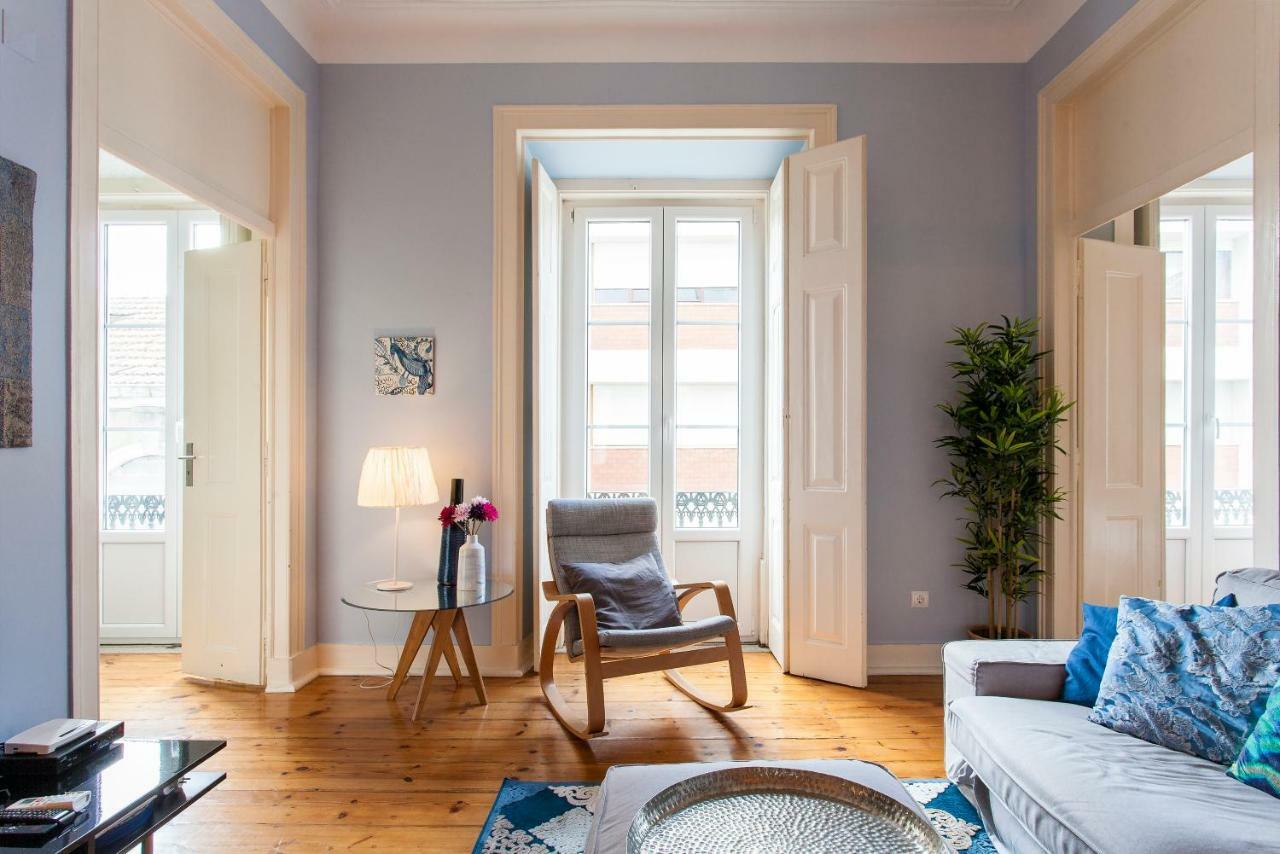 Bairro Alto 3 Bedroom Patio Flat! Lisbon Exterior photo