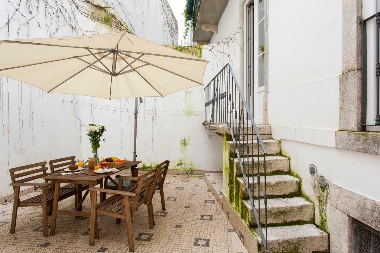 Bairro Alto 3 Bedroom Patio Flat! Lisbon Exterior photo